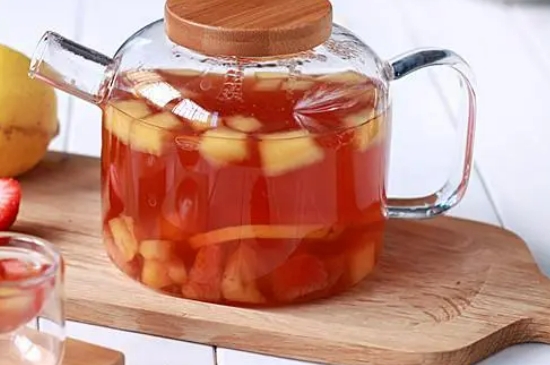 苹果茶可不可以加蜂蜜（果茶能加蜂蜜吗）